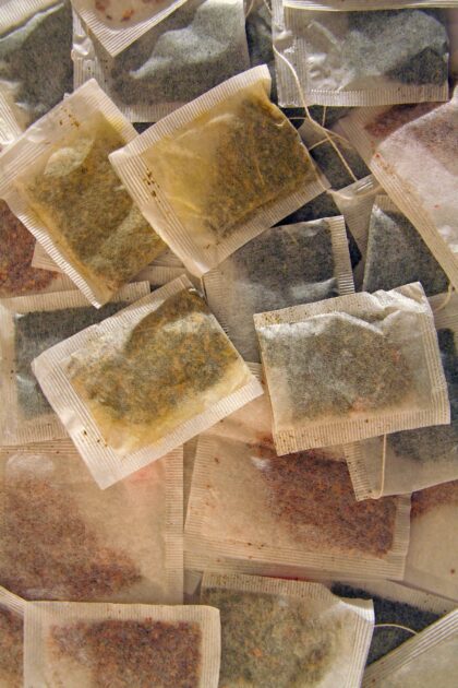 Black, green and other tea bags, english breakfast